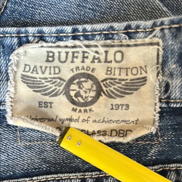 Buffalo David Bitton Relaxed Acid Washed Blue Jeans - Picture 3 of 15